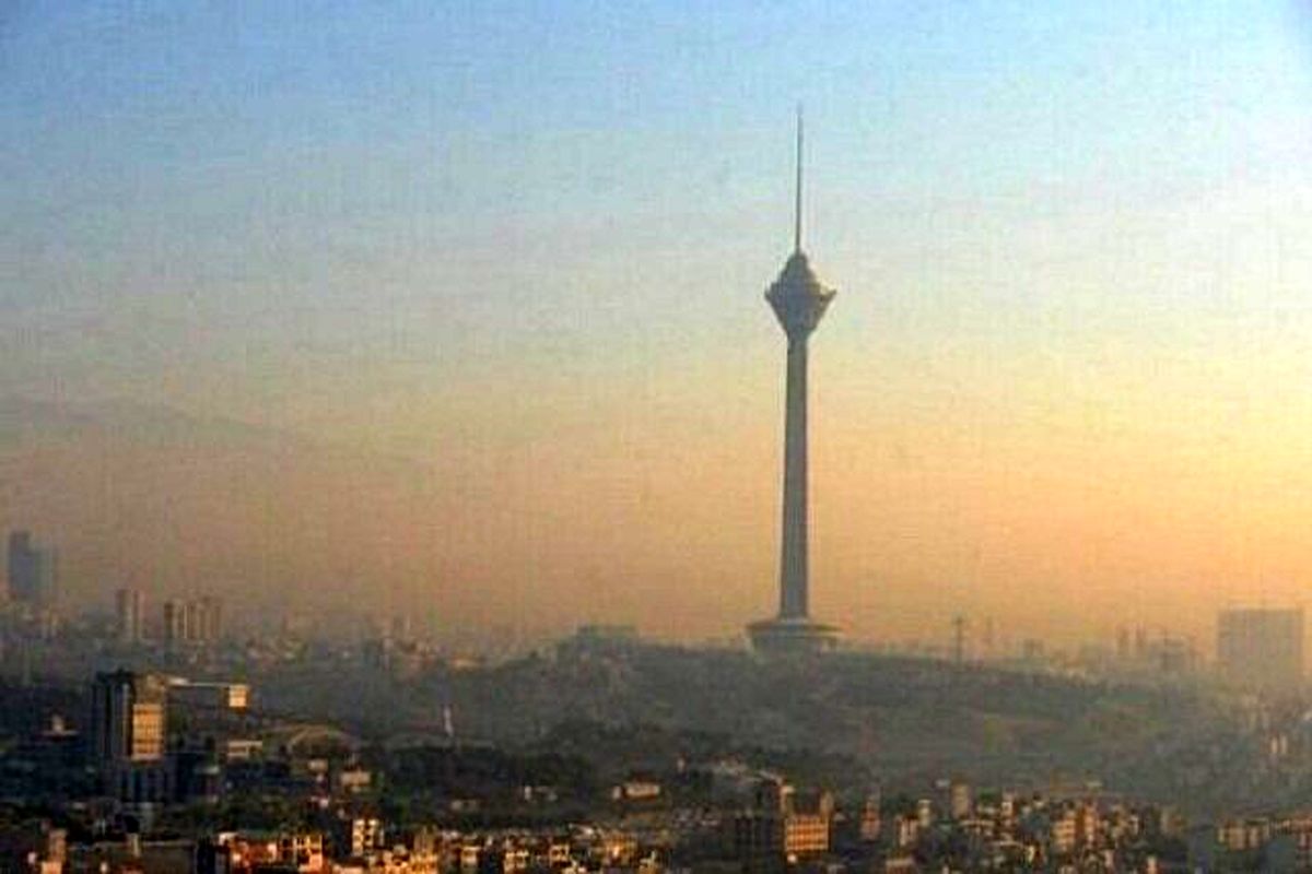 کیفیت هوای تهران برای گروه های حساس آلوده است