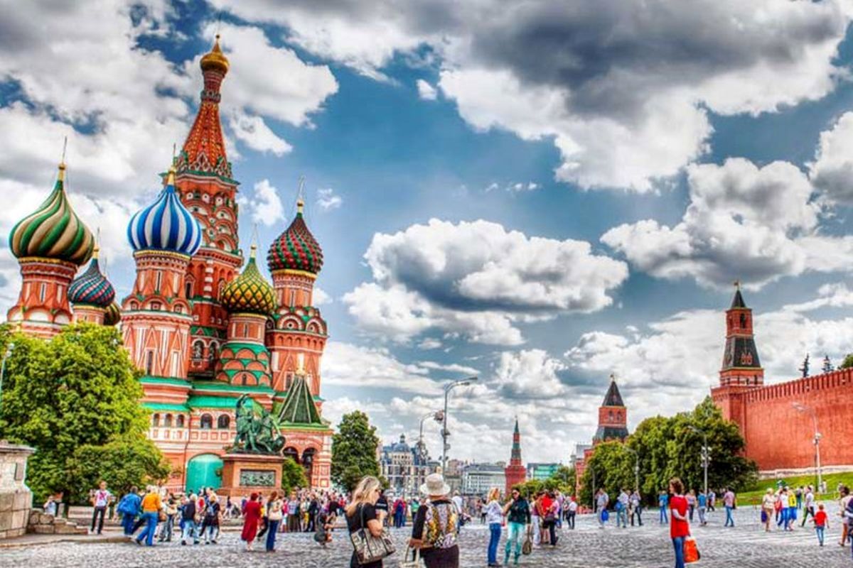 تبادل تجربیات گردشگری میان اصفهان و سن‌پترزبورگ