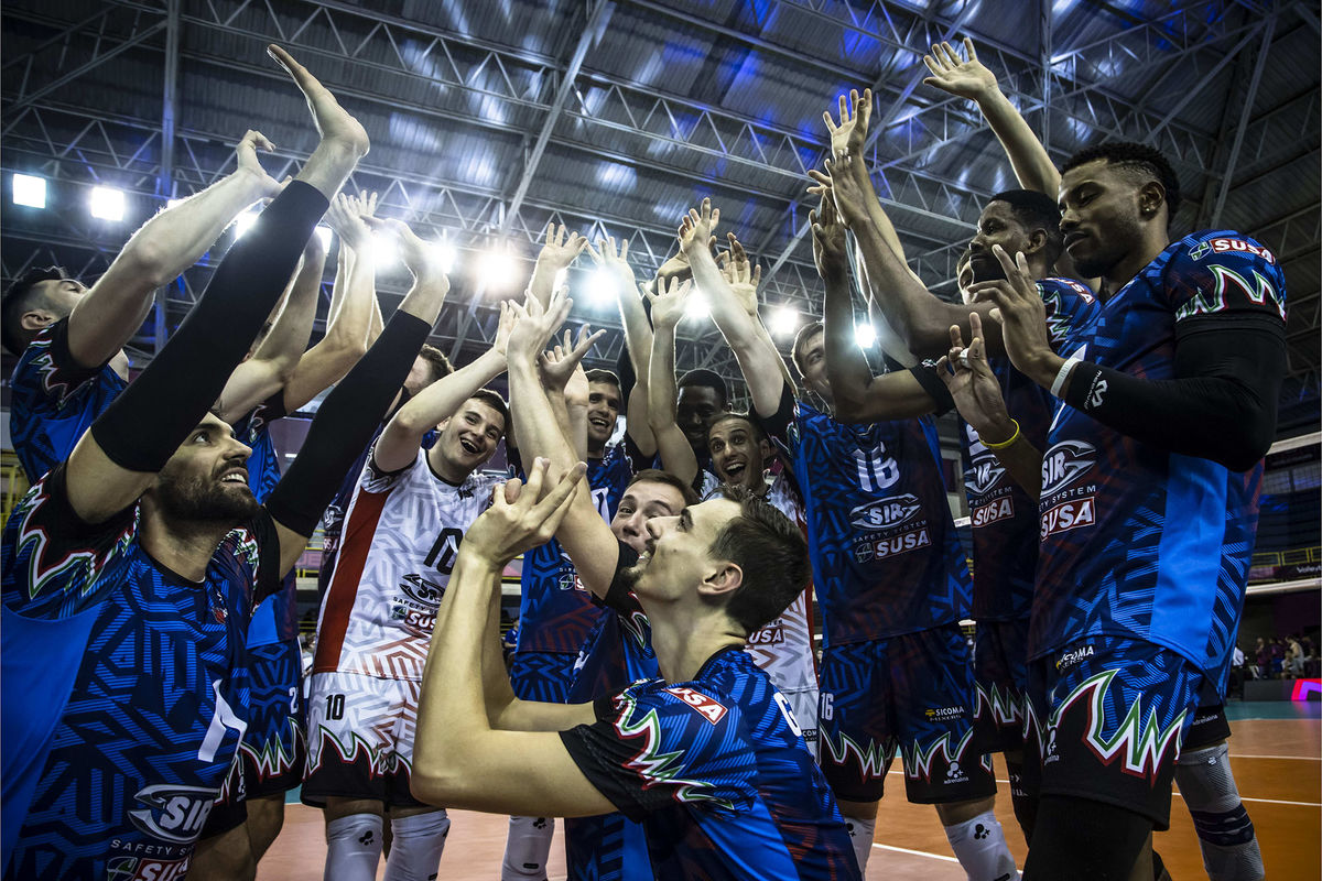 قهرمانی باشگاه‌های جهان؛ اقتدار چکمه‌پوشان در سرزمین قهوه