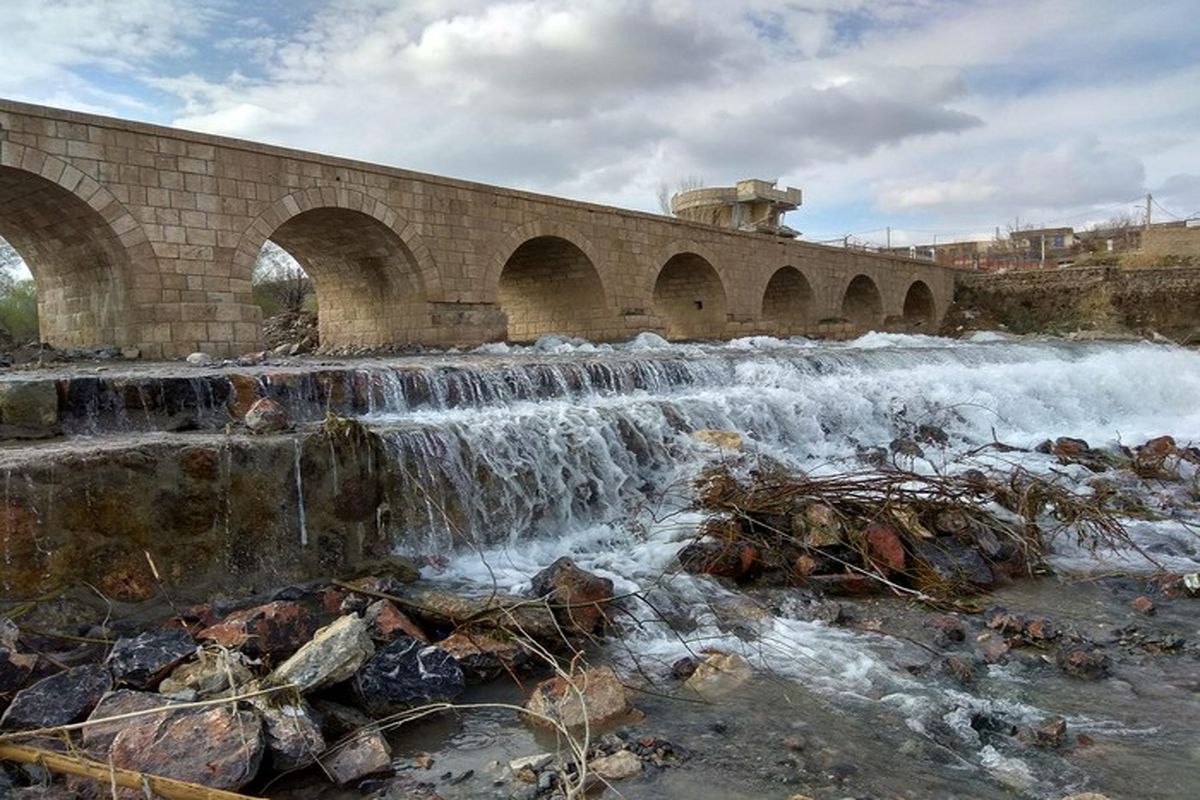 برنامه ریزی برای مرمت سه پل تاریخی در آذربایجان غربی