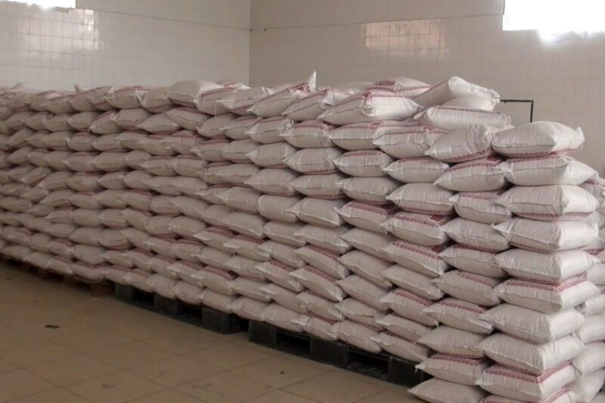 مصرف ماهانه ۳۴۰۰ تُن  آرد در آذربایجان غربی