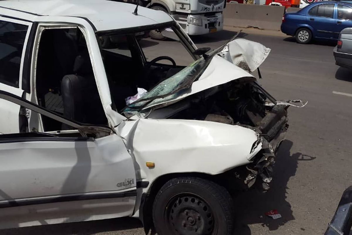 حادثه رانندگی در گلستان یک کشته و ۲ مجروح برجای گذاشت
