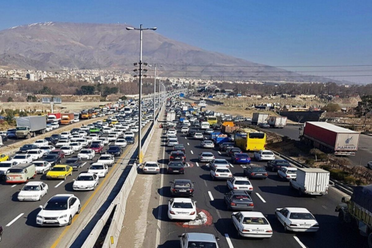 بیش از ۱۹ میلیون خودرو در مسیر‌های ارتباطی استان قزوین تردد کردند