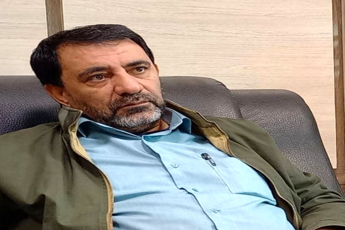 جمع آوری دستفروشان گیاهان کوهی در یاسوج/ لزوم توقیف خودروهای حامل گیاهان کوهی