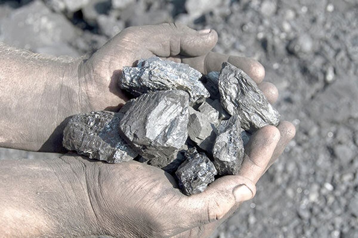 ضرب الاجل بیست روزه استاندار آذربایجان غربی برای راه اندازی بزرگترین معدن تیتانیوم کشور در استان