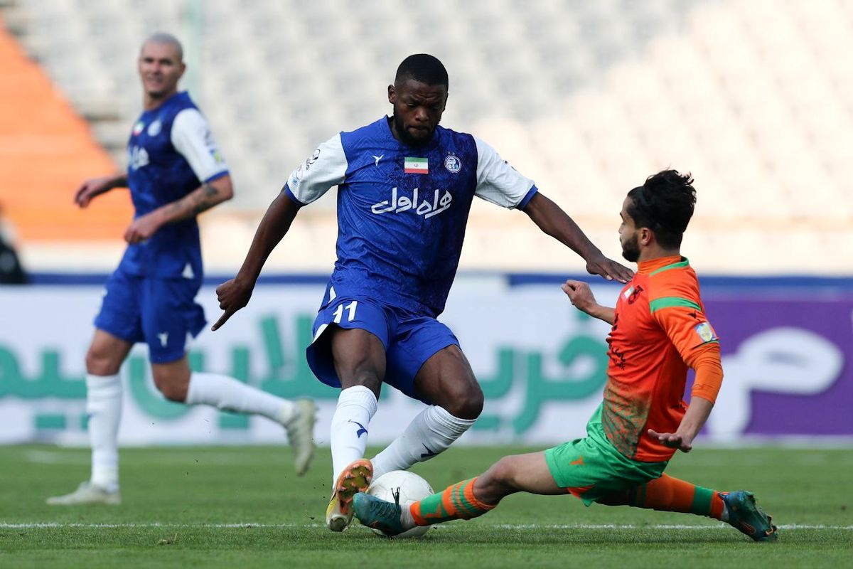 رکورد یامگا و سیلوا در استقلال