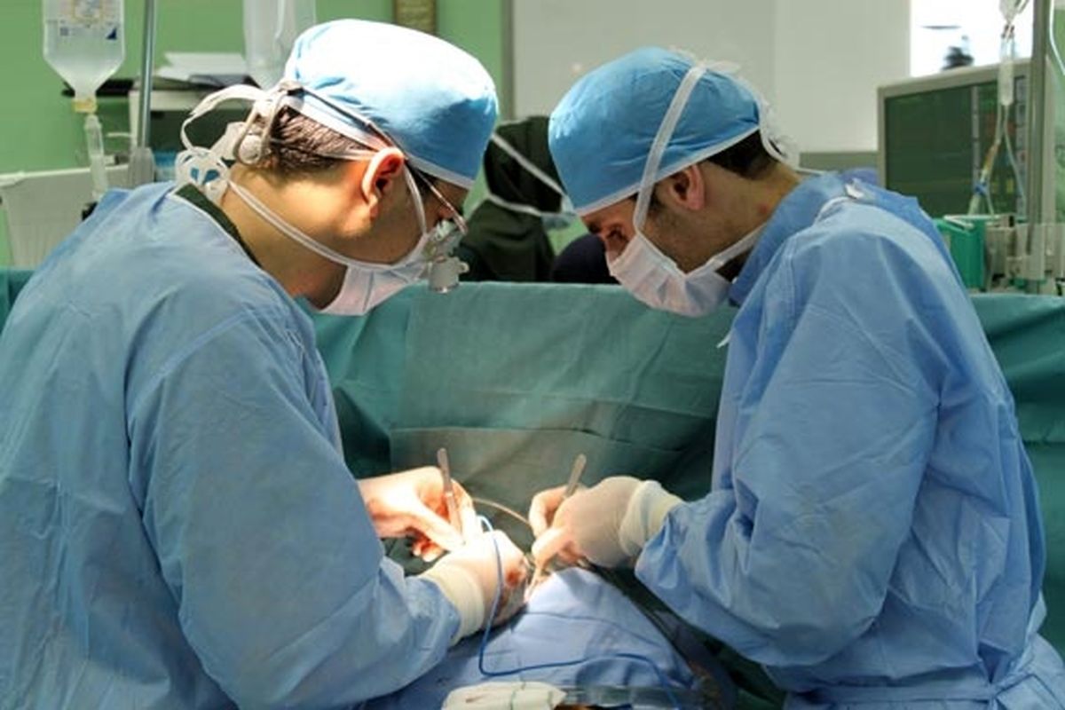 انجام بیش از ۲ هزار عمل جراحی در بیمارستان امام خمینی (ره) اهواز طی اسفند ۱۴۰۱