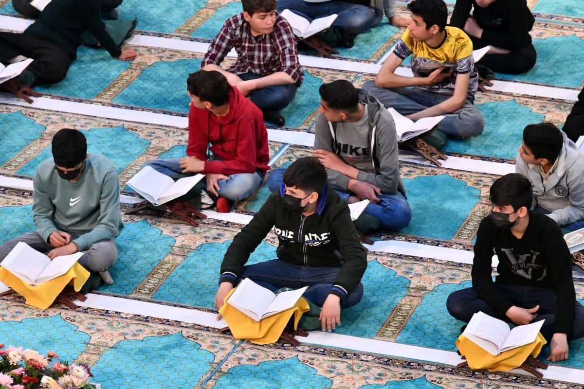 مشارکت ده هزار دانش آموز در محافل قرآن آذربایجان غربی
