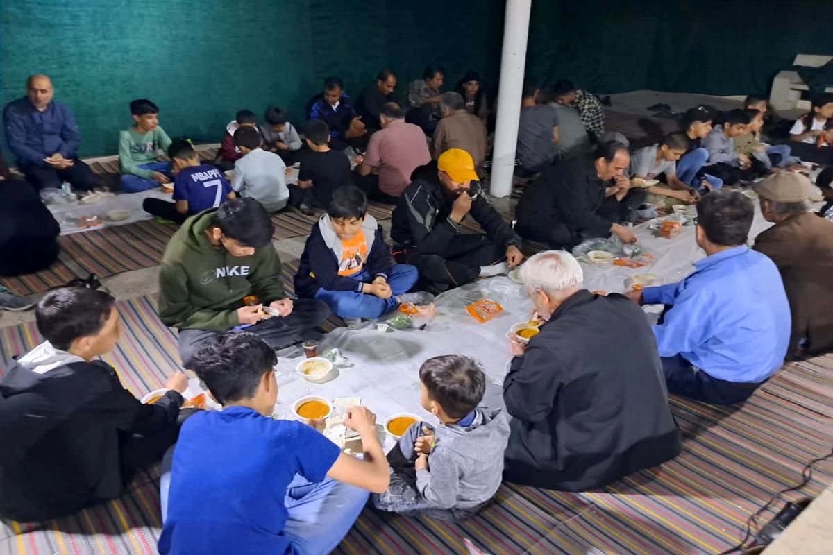 توزیع ۴۰ هزار افطاری در باب الرضای تهران