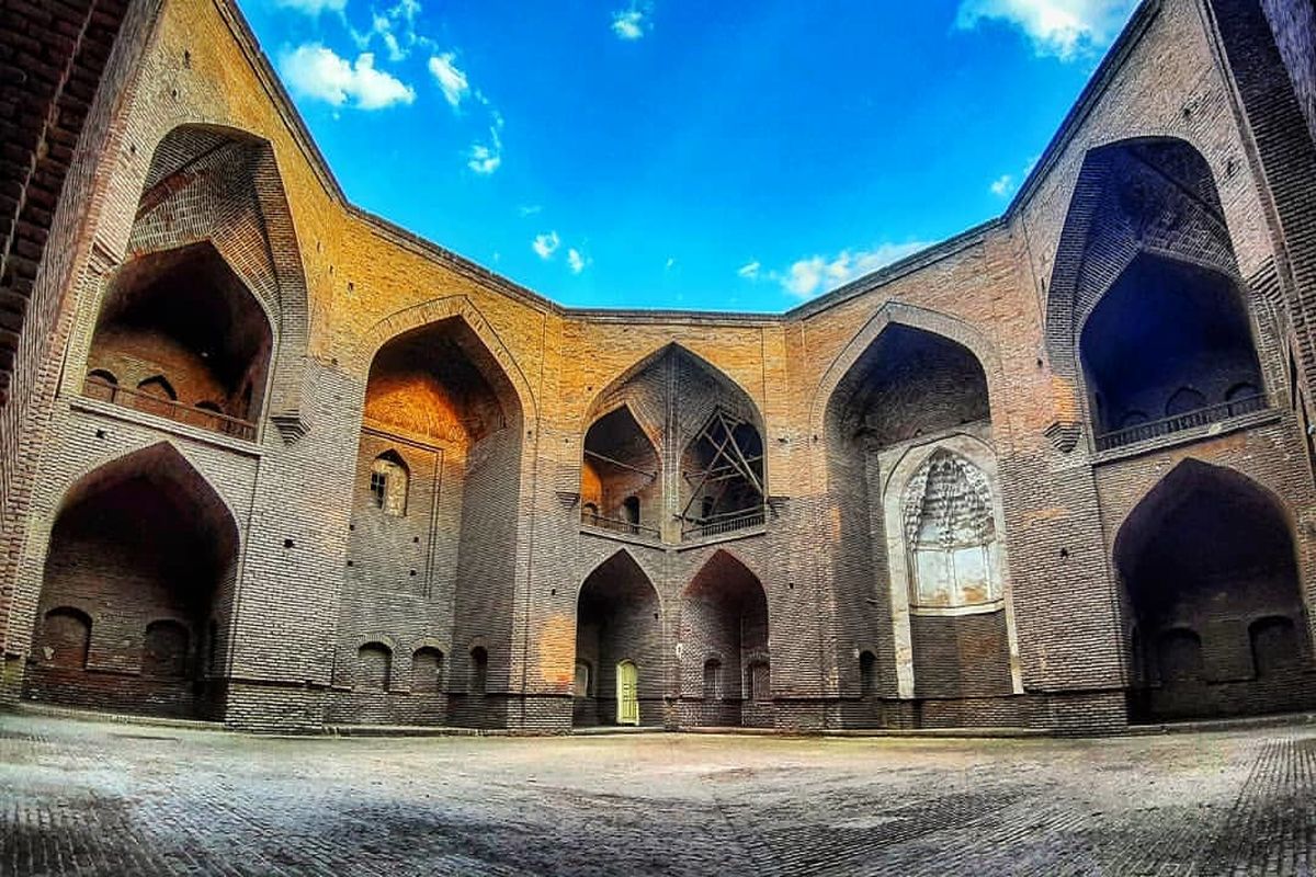 مسجد مطلب خان خوی بزرگترین مسجد بدون سقف ایران