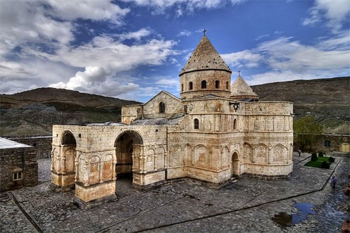 افزایش ۴۱ درصدی بازدید از جاذبه‌های تاریخی و گردشگری آذربایجان‌غربی