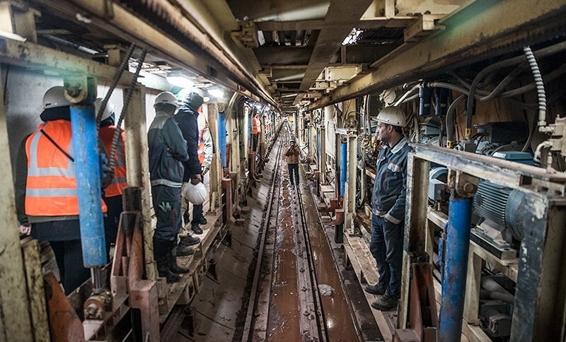 «بتن پارچه ای» دهه فجر رونمایی میشود/ پیشرفت ۷۰ درصدی رینگ آب تهران و ۳۸ درصدی تونل جلوگیری از نشتی آب سد لار «بتن پارچه ای» دهه فجر رونمایی میشود/ پیشرفت ۷۰ درصدی رینگ آب تهران و ۳۸ درصدی تونل جلوگیری از نشتی آب سد لار