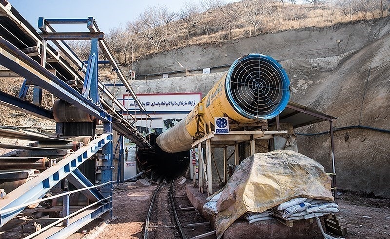 بی تفاوتی دولت سابق به نشتی آب سد لار و جبران آن توسط دولت سیزدهم/ جایزه جهانی دلتا به قرارگاه خاتم الانبیا برای چه بود؟ بی تفاوتی دولت سابق به نشتی آب سد لار و جبران آن توسط دولت سیزدهم/ جایزه جهانی دلتا به قرارگاه خاتم الانبیا برای چه بود؟