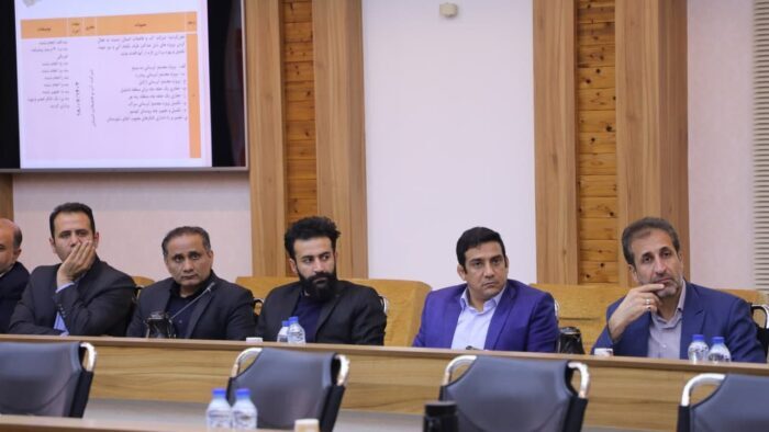 استاندار خوزستان خبر داد: انتقال آب دریاچه کارون(۳) به 4 شهرستان / پروژه های ورزشی ایذه طبق برنامه در حال انجام است