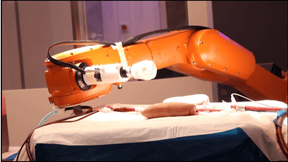 ابداع یک ربات جدید با قابلیت دارورسانی و استفاده در جراحی