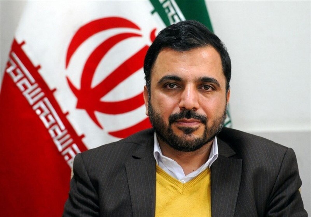 وزیر ارتباطات: حادثه تروریستی نمی‌تواند مردم را از مکتب حاج قاسم باز بدارد