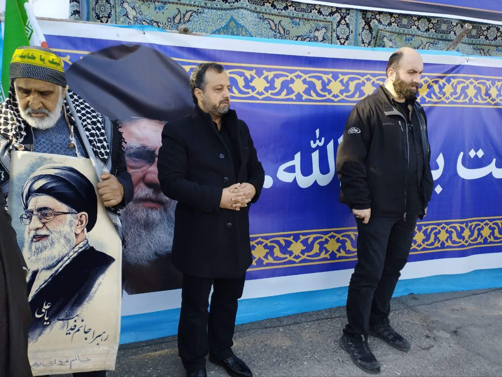 ادای احترام خاندوزی به شهدا حادثه کرمان ادای احترام خاندوزی به شهدا حادثه کرمان