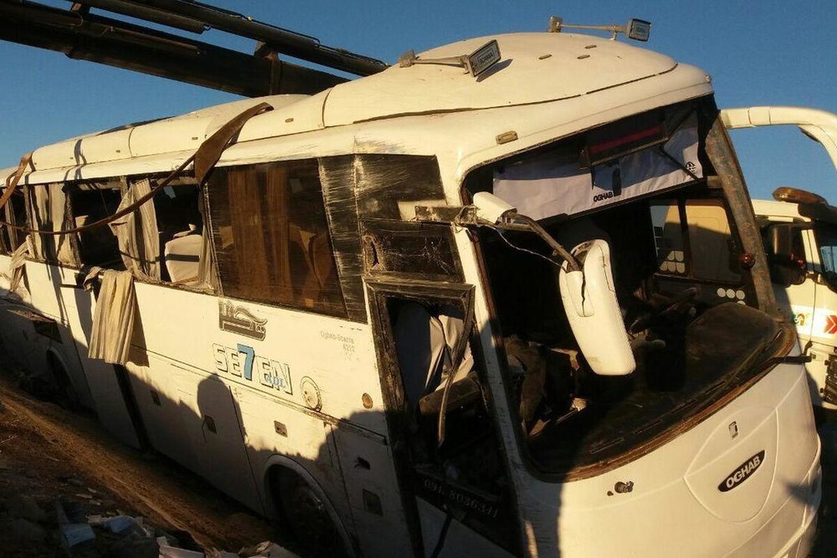 ۷ کشته و ۸ مجروح در پی واژگونی اتوبوس در لرستان