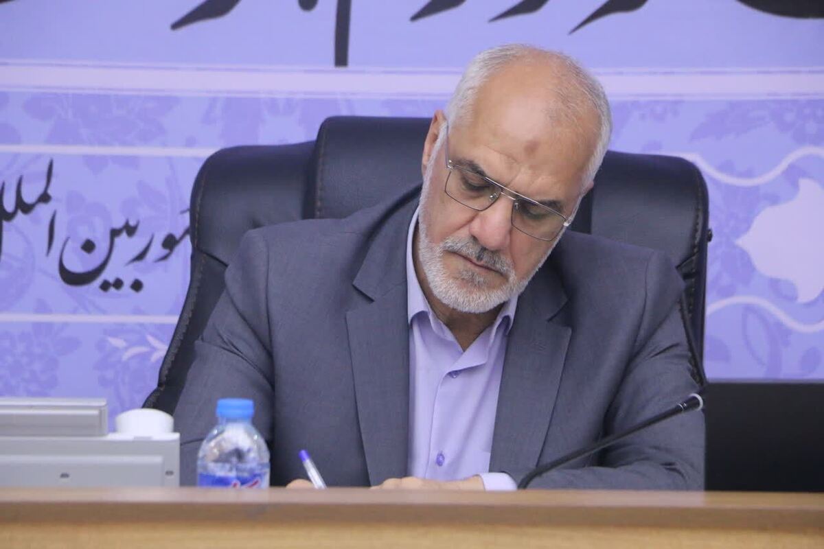 استاندار خوزستان به مناسبت هفته سوادآموزی پیامی منتشر کرد