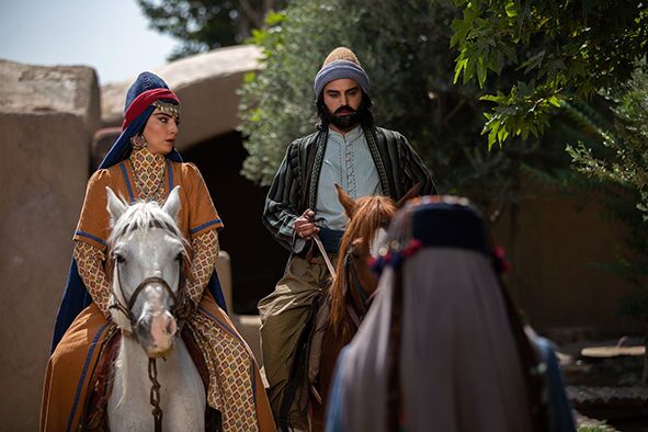 «مستوران» می‌تواند تا فصل 10 ساخته شود/سختی‌های طنز در یک اثر تاریخی