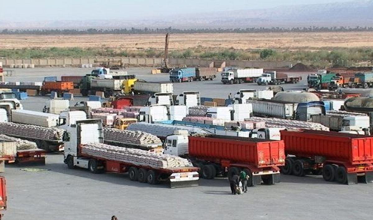 ادامه تردد مسافر و ترانزیت کالا در مرز میرجاوه