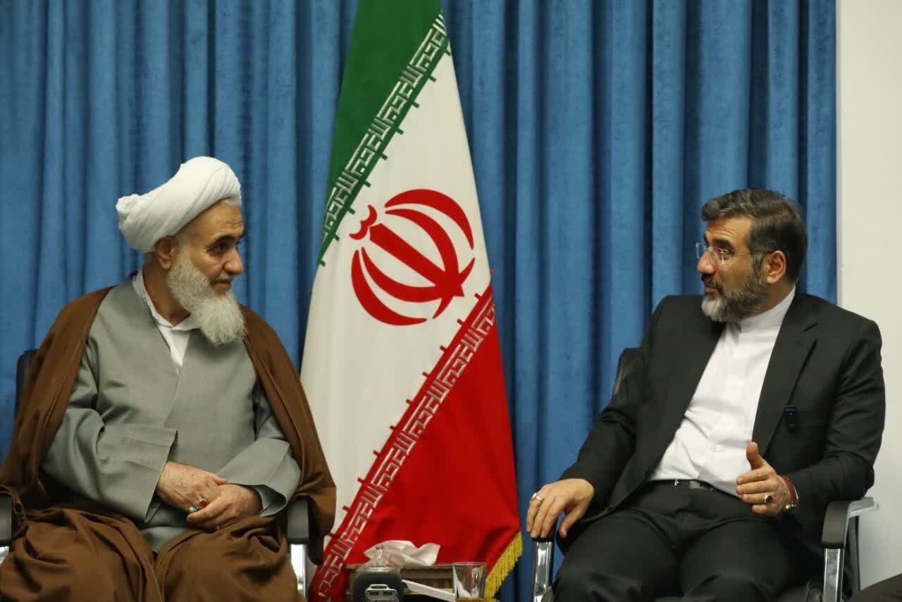 وزیر فرهنگ: قزوین از قطبهای مهم فرهنگ و رسانه کشور است وزیر فرهنگ: قزوین از قطبهای مهم فرهنگ و رسانه کشور است