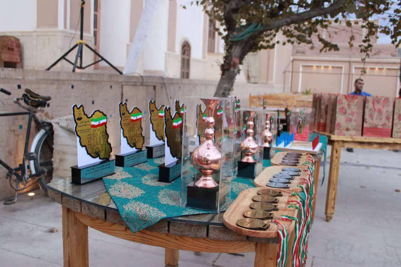 اولین دوره مسابقات بین‌المللی قلعه قوس برگزار شد