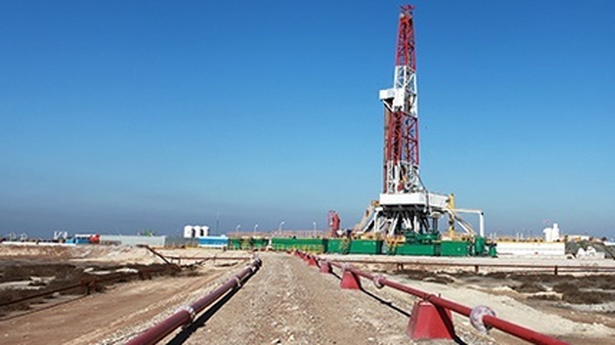 كاهش روزانه 70 میلیون فوت مكعبی گاز سوزی در میدان نفتی دارخوین