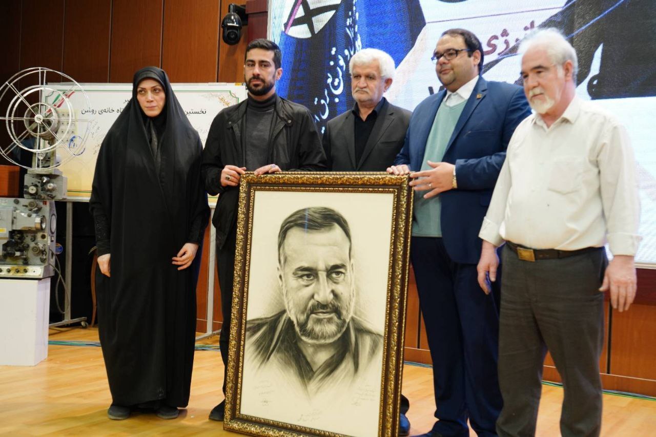 تقدیر صنعت برق از مقام شامخ سردار شهید سید رضی موسوی تقدیر صنعت برق از مقام شامخ سردار شهید سید رضی موسوی