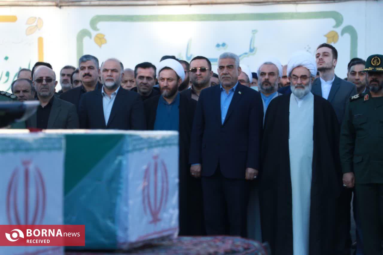 مراسم تشییع پیکر مطهر ۲ شهید گمنام در رشت
