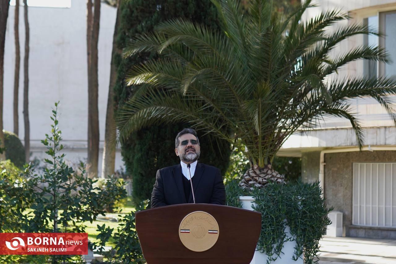 حیاط دولت