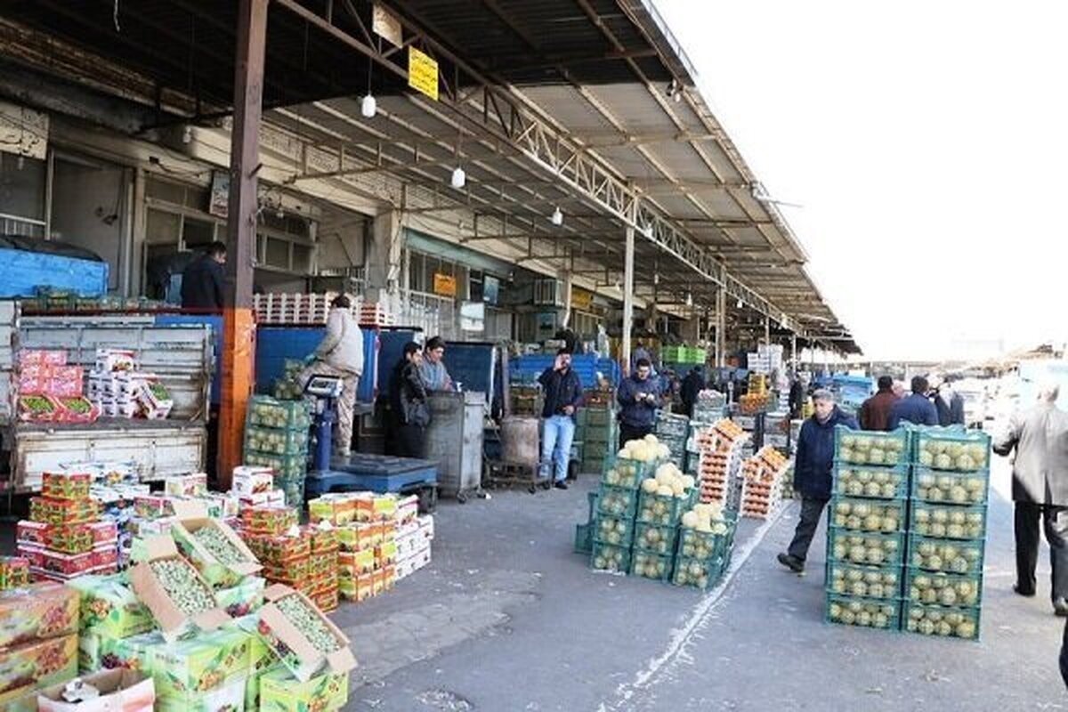 افتتاح 18 بازار میوه و تره بار  تا پایان سال جاری