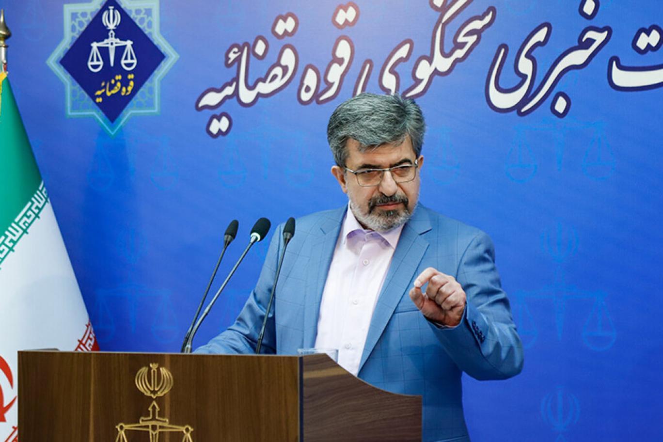 بنگاه داری بانکها پا در کفش بخش خصوصی کردن/شانه خالی کردن های که تولید را می خواباند