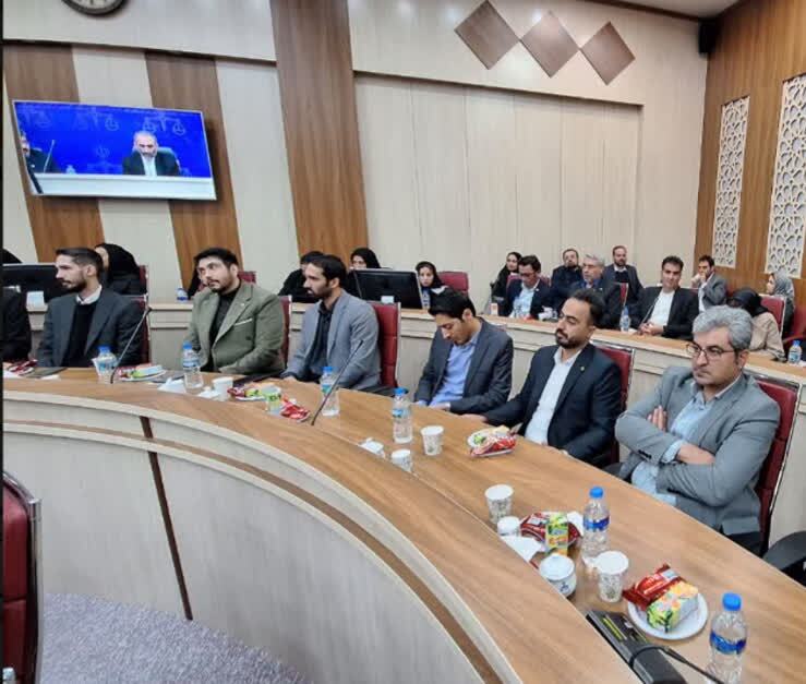 وکلا در کمک به قضات برای تحقق عدالت قضایی نقش مهمی دارند