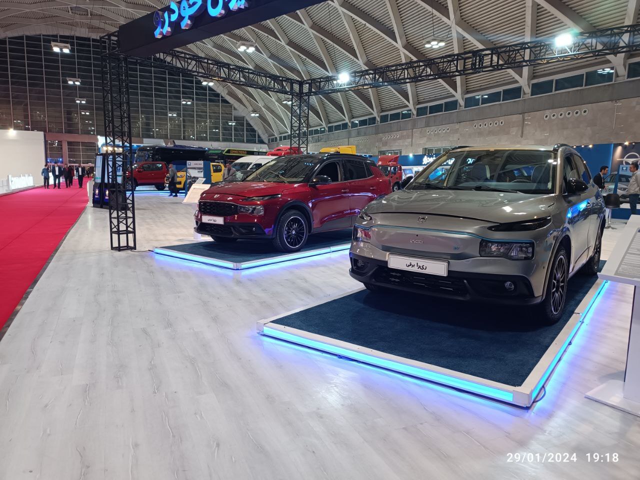 کدام خودروسازان در پنجمین نمایشگاه خودروی تهران حضور دارند؟