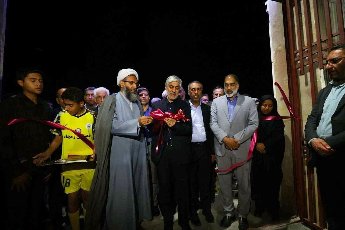 سفر پربار وزیر ورزش و جوانان به استان هرمزگان/ ۱۳۶ طرح عمرانی و ورزشی افتتاح شد