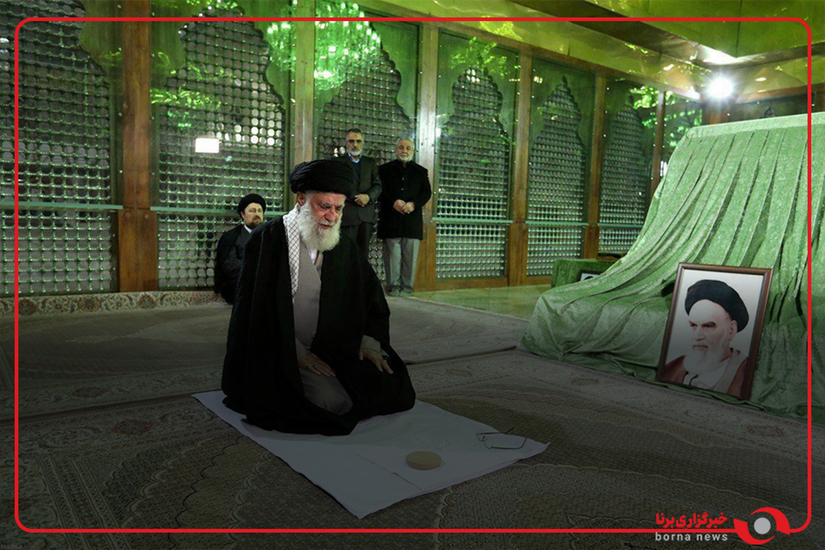حضور رهبر انقلاب در مرقد امام خمینی(ره)