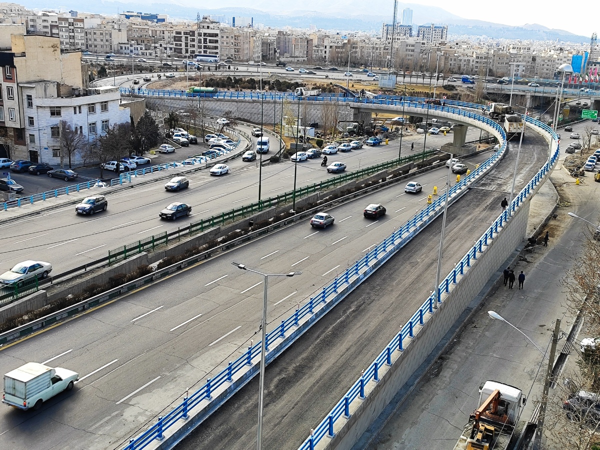 تقاطع بزرگراه‌های شهید باقری - شهید زین الدین یک روز قبل از افتتاح + عکس