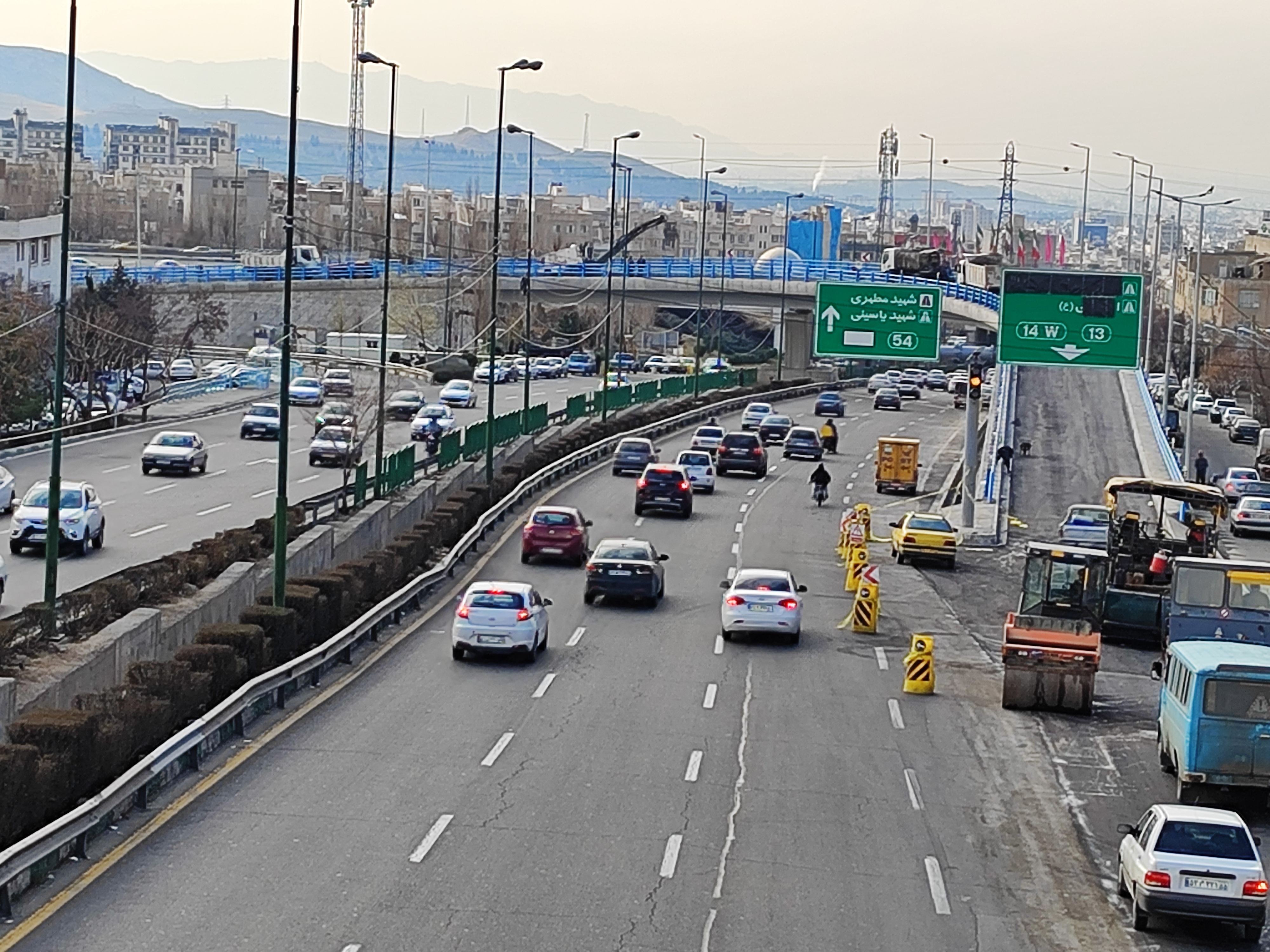 تقاطع بزرگراههای شهید باقری - شهید زین الدین یک روز قبل از افتتاح + عکس تقاطع بزرگراههای شهید باقری - شهید زین الدین یک روز قبل از افتتاح + عکس