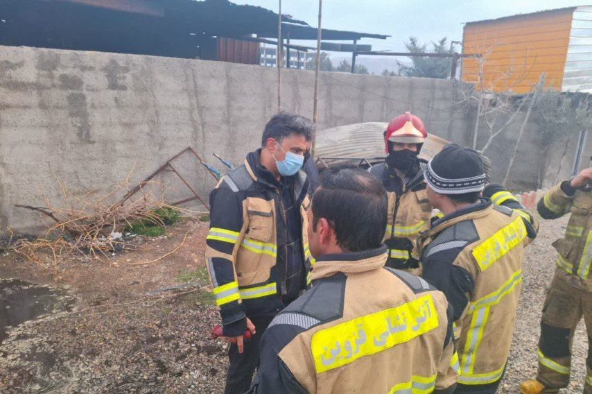 آتش سوزی در کارگاه های چوب بری و جوشکاری در رشتقون مهار شد