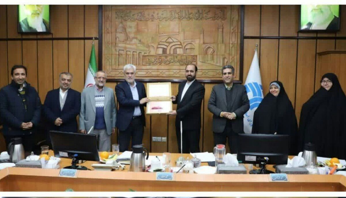 لایحه بودجه ۳۹۰۰ میلیارد تومانی سال آینده شهرداری تقدیم شورای اسلامی شهر قزوین شد