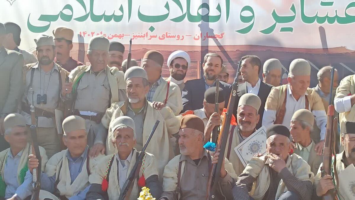 جشن بزرگ انقلاب و عشایر در گچساران برگزار شد
