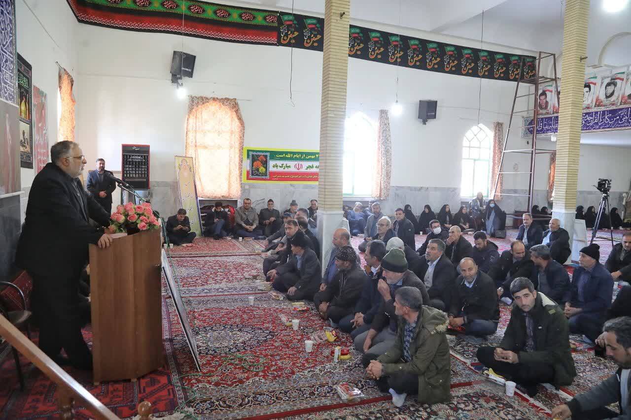 استاندار قزوین: توجه به مسائل واقعی مردم در اولویت دولت قرار دارد