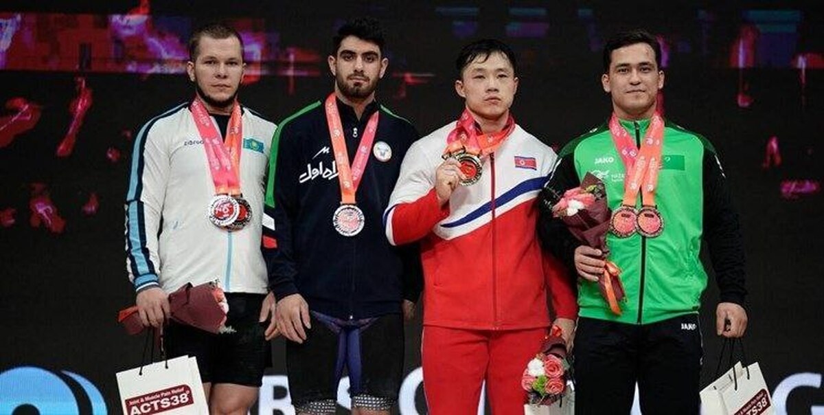 مدال طلای علی عالی‌پور در وزنه‌برداری قهرمانی آسیا