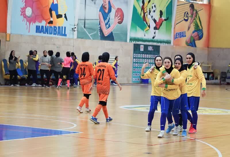 پالایش نفت آبادان قهرمان زود هنگام سوپر لیگ فوتسال بانوان کشور شد