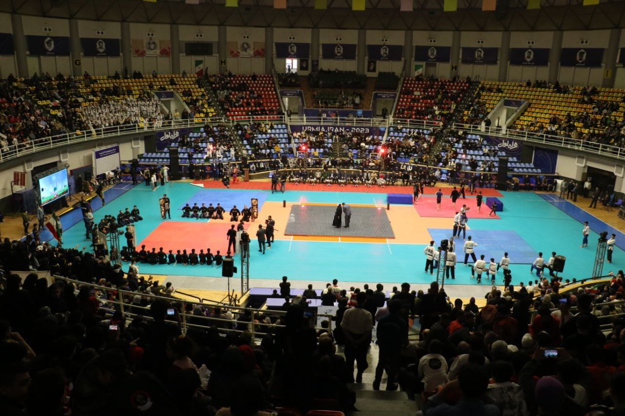 جشن بزرگ ورزش و جوانان آذربایجان‌غربی برگزار شد