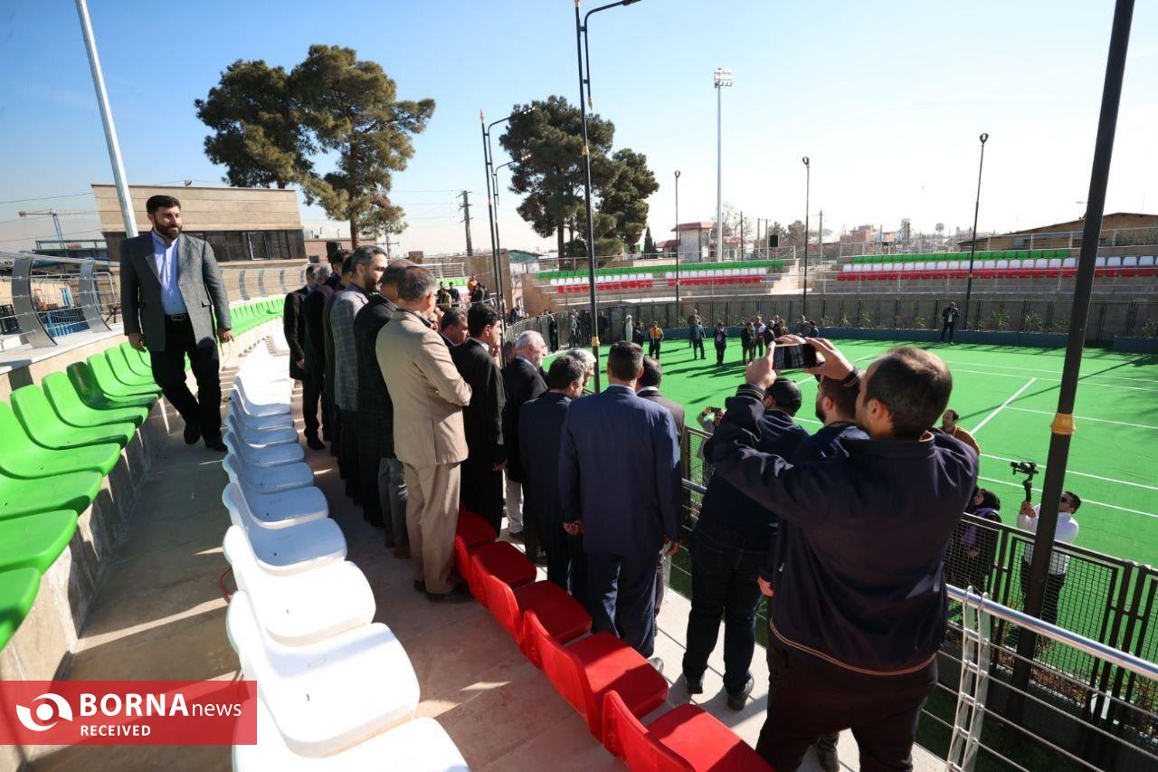 آئین افتتاح مجموعه ورزشی تنیس شهیدان گودرزی با حضور وزیر ورزش