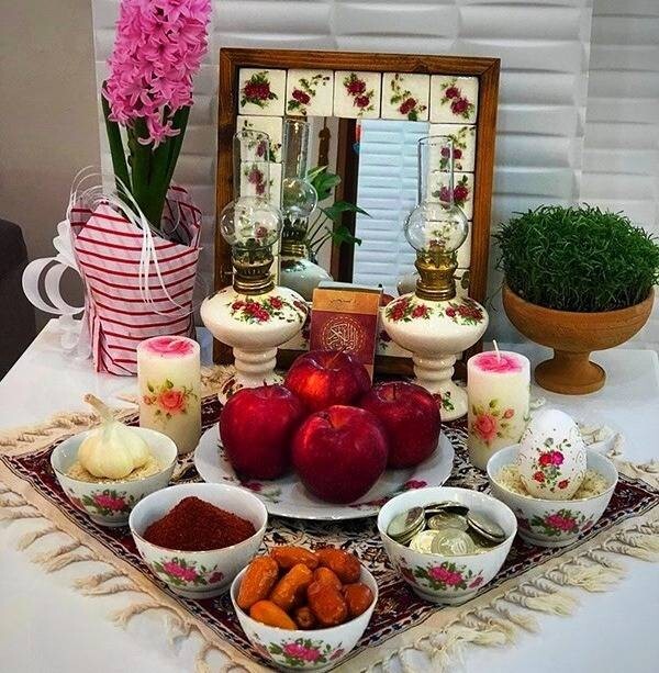 آینه سفره هفت سین در ۱۴۰۳