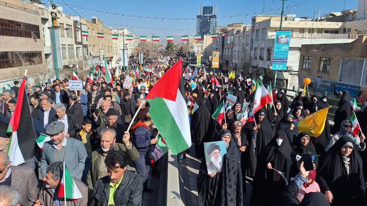 صلابت شکوه آگاهی و بصیرت انقلابی مردم قزوین در راهپیمایی ۲۲ بهمن تجلی یافت