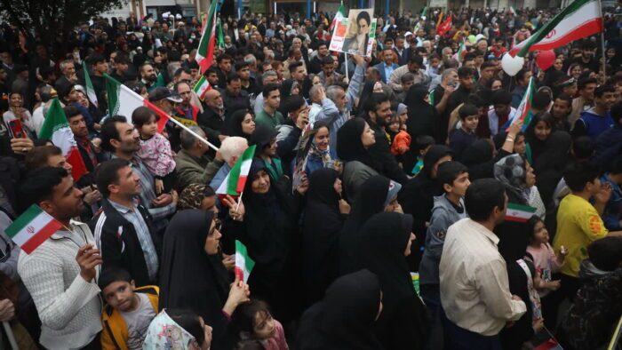 استاندار: مردم خوزستان همواره حامی انقلاب اسلامی بوده اند 